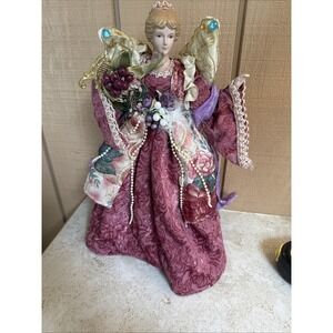 VTG Tree Topper Handcrafted ‎ Vintage Style Dress and Pearl Accents